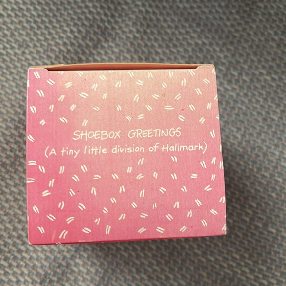 🎄 New In Box - Shoebox By Hallmark Maxine Glass Ornament 🎄 - Picture 7 of 7